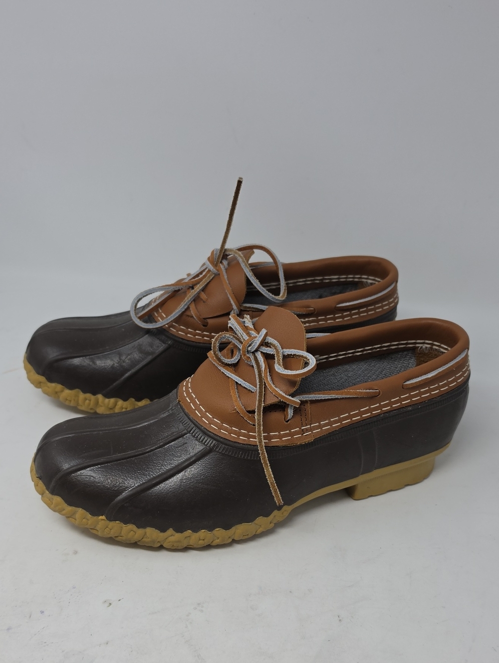L.L. Bean Men’s  175061 Leather Rubber Moc Duck Boat Boots Size 8M